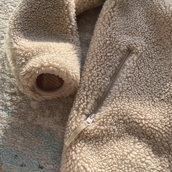 TNA Sherpa Fleece Jacket XS in Beige-White - Picture 3 of 4